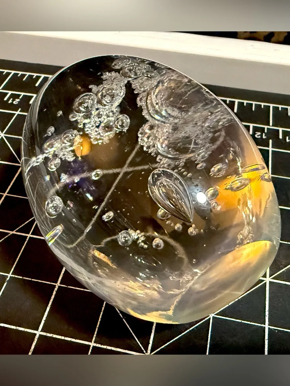 Vintage Hand Blown Art Glass Egg Paperweight Clear Bullicante Bubbles